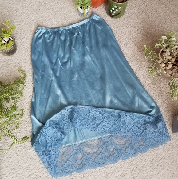 Vintage Other - Vintage Hand Dyed Half Slip
